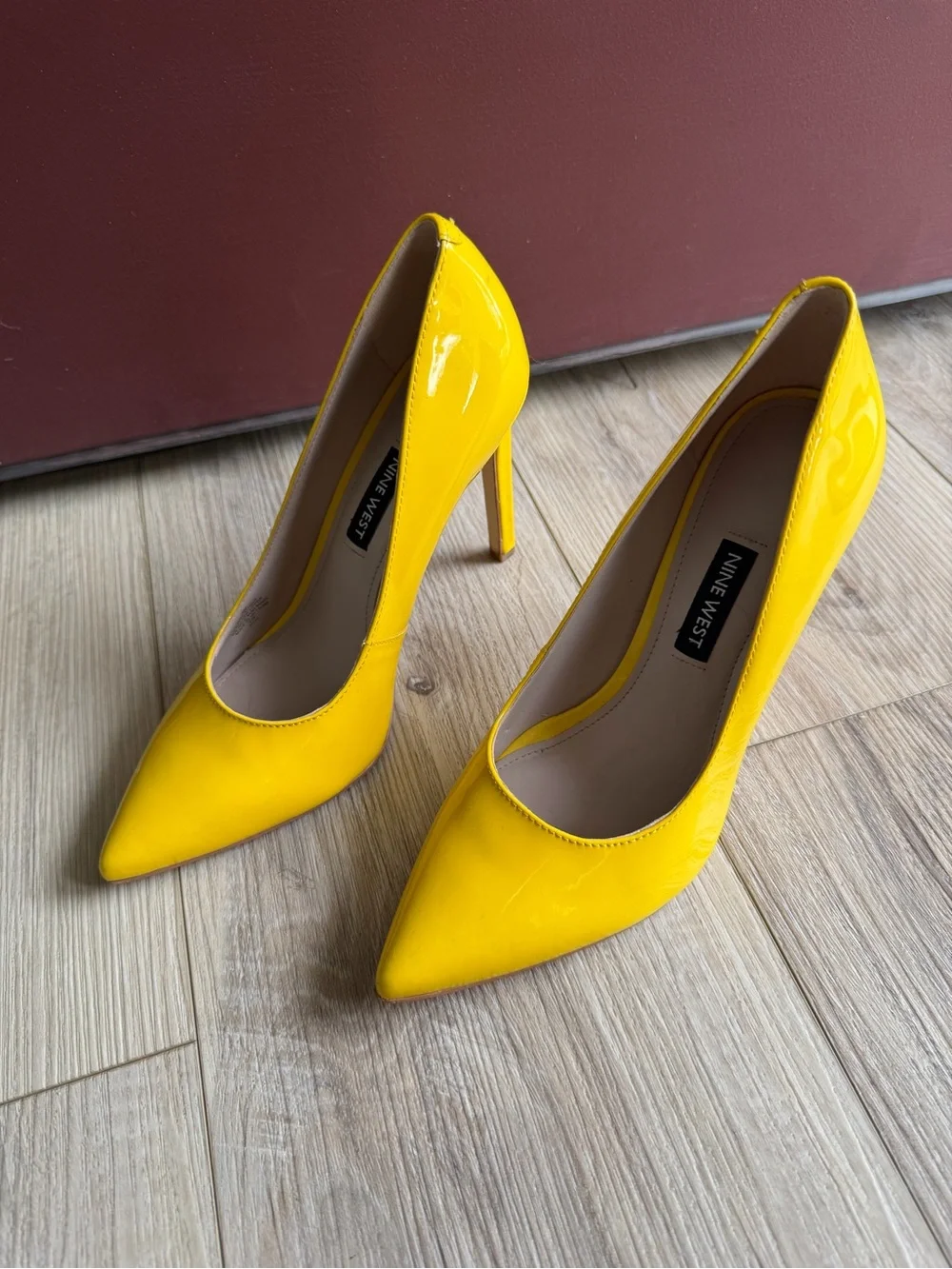 Nine West Bright Yellow Patent Pointed Pumps